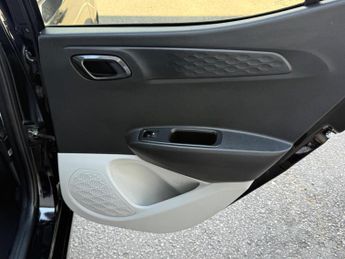 Hyundai i10 1.0 Premium Auto Euro 6 (s/s) 5dr