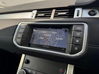 Land Rover Range Rover Evoque 2.0 TD4 SE Tech Auto 4WD Euro 6 (s/s) 5dr