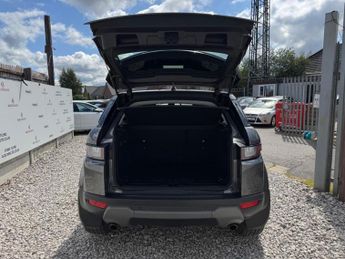 Land Rover Range Rover Evoque 2.0 TD4 SE Tech Auto 4WD Euro 6 (s/s) 5dr