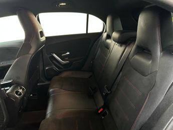 Mercedes-Benz A Class 1.3 A180 AMG Line 7G-DCT Euro 6 (s/s) 5dr