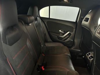 Mercedes-Benz A Class 1.3 A180 AMG Line 7G-DCT Euro 6 (s/s) 5dr