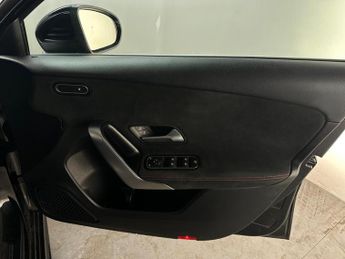 Mercedes-Benz A Class 1.3 A180 AMG Line 7G-DCT Euro 6 (s/s) 5dr