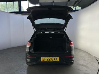 Volkswagen Golf 1.0 TSI Life Euro 6 (s/s) 5dr