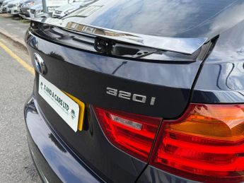 BMW 3 Series Gran Turismo 2.0 320i Luxury GT Auto Euro 6 (s/s) 5dr