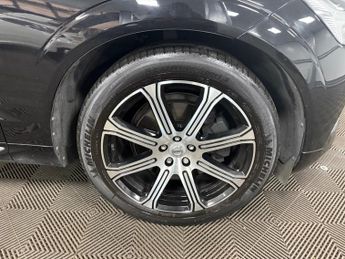 Volvo XC60 2.0 T5 Inscription Pro Auto AWD Euro 6 (s/s) 5dr