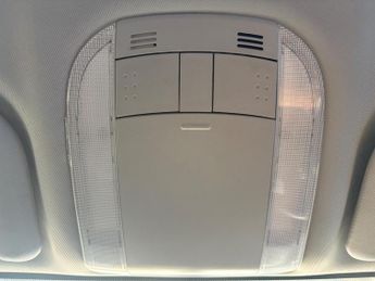 Toyota Auris 1.6 SR Multimode 3dr