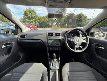 Volkswagen Polo 1.4 SE Hatchback 5dr Petrol DSG Euro 5 (85 ps)
