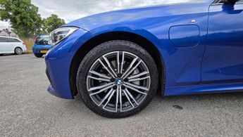 BMW 3 Series 2.0 330e 12kWh M Sport Auto Euro 6 (s/s) 4dr