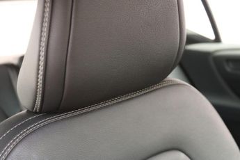 Volvo XC40 2.0 D4 Inscription Auto AWD Euro 6 (s/s) 5dr