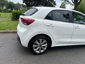 Kia Rio 1.0 T-GDi MHEV 3 DCT Euro 6 (s/s) 5dr
