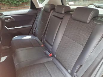 Toyota Auris 1.8 VVT-h Excel CVT Euro 5 (s/s) 5dr
