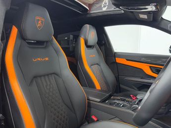 Lamborghini Urus 4.0 V8 BiTurbo S SUV 5dr Petrol Auto 4WD Euro 6 (666 ps)