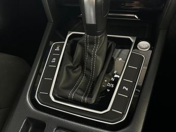 Volkswagen Arteon 2.0 TDI R-Line Shooting Brake DSG Euro 6 (s/s) 5dr