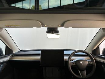 Tesla Model Y (Dual Motor) Long Range Auto 4WDE 5dr