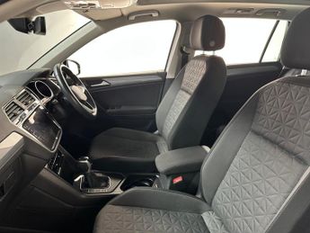 Volkswagen Tiguan 1.5 TSI Life DSG Euro 6 (s/s) 5dr