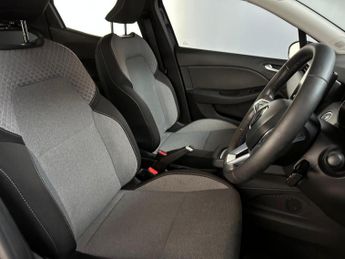 Renault Clio 1.6 E-TECH evolution Auto Euro 6 (s/s) 5dr