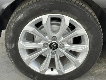 Renault Clio 1.6 E-TECH evolution Auto Euro 6 (s/s) 5dr