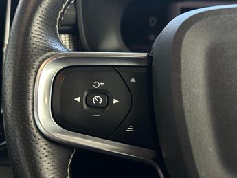 Volvo XC40 P8 78kWh First Edition Auto AWD 5dr