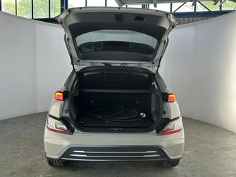 Hyundai KONA 64kWh Ultimate Auto 5dr (10.5kW Charger)
