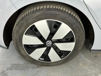 Volkswagen ID.3 Pro Performance 58kWh Business Auto 5dr