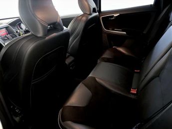 Volvo XC60 2.0 D4 R-Design Nav Euro 6 (s/s) 5dr