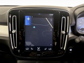 Volvo XC40 1.5 T3 Momentum Euro 6 (s/s) 5dr