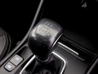Volvo XC40 1.5 T3 Momentum Euro 6 (s/s) 5dr