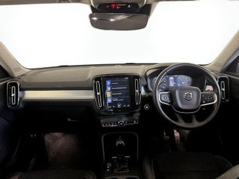 Volvo XC40 1.5 T3 Momentum Euro 6 (s/s) 5dr