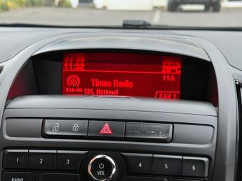 Vauxhall Zafira Tourer 2.0 CDTi SRi Auto Euro 5 5dr