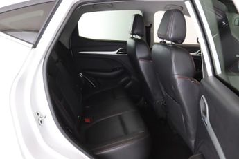 MG MG ZS 51.1kWh Trophy Connect Auto 5dr