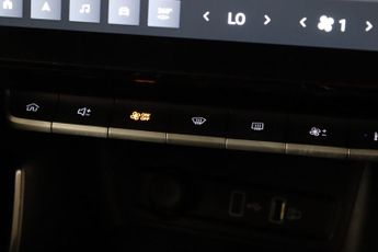 MG MG ZS 51.1kWh Trophy Connect Auto 5dr