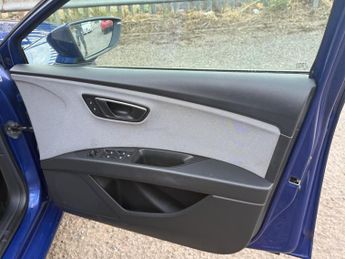 SEAT Leon 1.6 TDI SE Dynamic Technology ST DSG Euro 6 (s/s) 5dr