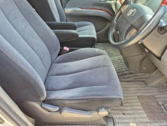 Toyota Estima 7 Seats Fresh Import 5dr