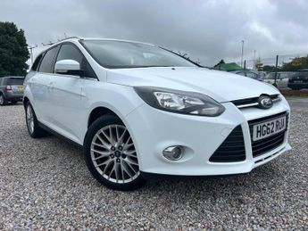 Ford Focus 1.0T EcoBoost Zetec Euro 5 (s/s) 5dr
