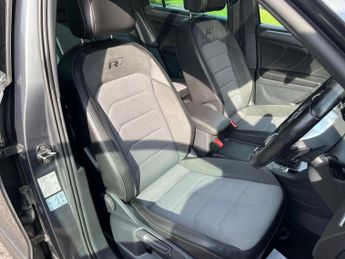 Volkswagen Tiguan 2.0 TDI R-Line Tech DSG Euro 6 (s/s) 5dr