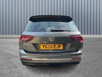 Volkswagen Tiguan 2.0 TDI R-Line Tech DSG Euro 6 (s/s) 5dr