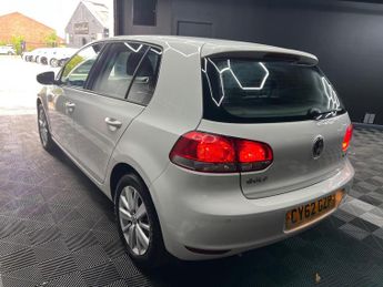Volkswagen Golf 1.6 TDI Match DSG Euro 5 5dr