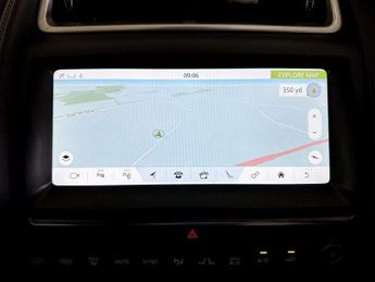 Jaguar E-PACE 2.0 D180 R-Dynamic SE AWD Euro 6 (s/s) 5dr