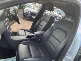 Mercedes-Benz A Class 1.5 A180d Sport (Premium) 7G-DCT Euro 6 (s/s) 5dr