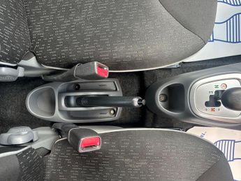 Peugeot 107 1.0 12V Urban 2 Tronic Euro 5 3dr