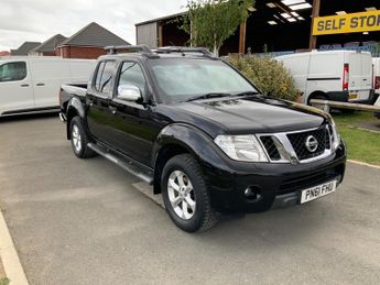 Nissan Navara 2.5 dCi Tekna 4WD Euro 4 4dr