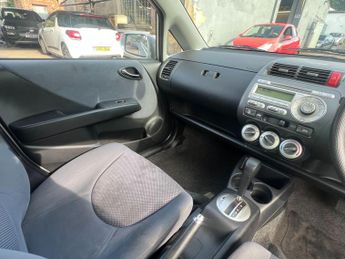 Honda Jazz 1.4 i-DSI SE CVT-7 5dr