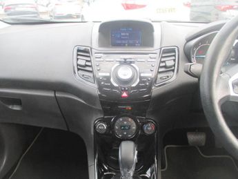 Ford Fiesta 1.0T EcoBoost Titanium Powershift Euro 6 5dr