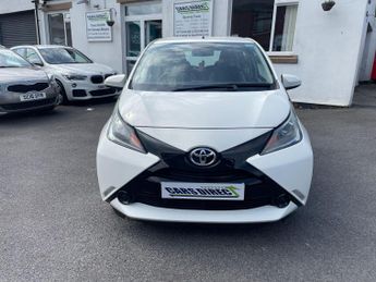 Toyota AYGO 1.0 VVT-i x-play x-shift Euro 5 5dr Euro 5