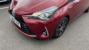 Toyota Yaris 1.5 VVT-h Icon Tech E-CVT Euro 6 (s/s) 5dr