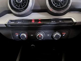 Audi Q2 2.0 TDI 30 Sport S Tronic Euro 6 (s/s) 5dr
