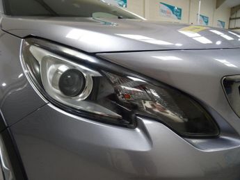 Peugeot 2008 1.2 PureTech Allure EAT Euro 6 (s/s) 5dr