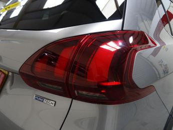Peugeot 2008 1.2 PureTech Allure EAT Euro 6 (s/s) 5dr