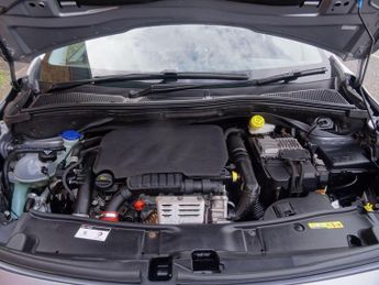 Peugeot 2008 1.2 PureTech Allure EAT Euro 6 (s/s) 5dr