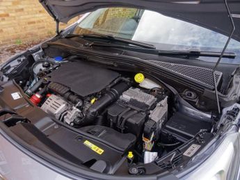 Peugeot 2008 1.2 PureTech Allure EAT Euro 6 (s/s) 5dr